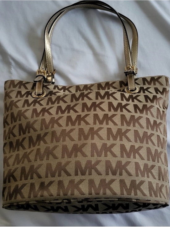 Michael Kors Handbags - Michael Kors Camel/ Brown/ Gold Signature Jet Set Canvas Tote Shoulder Bag